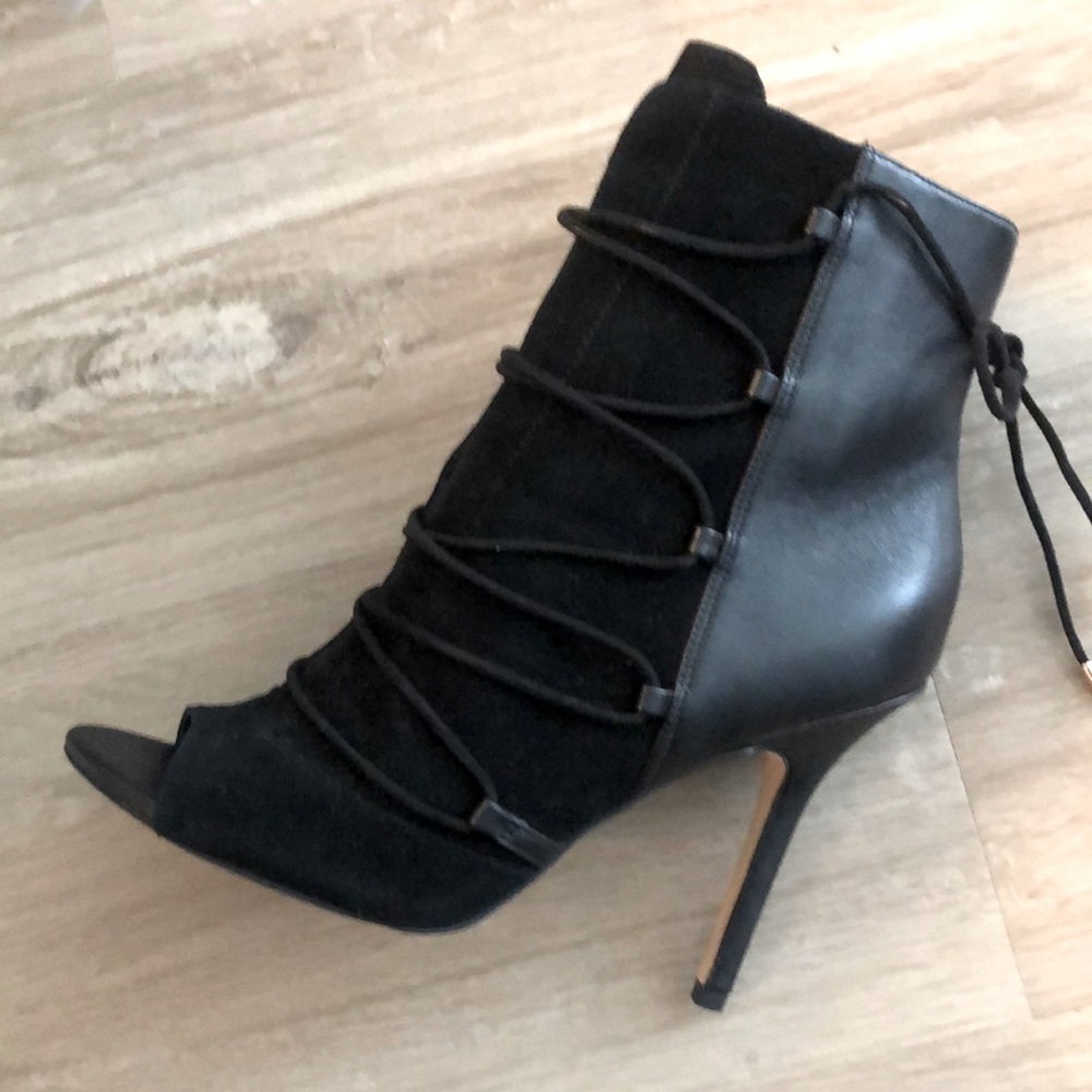 Open toe bootie by Sam Edelman